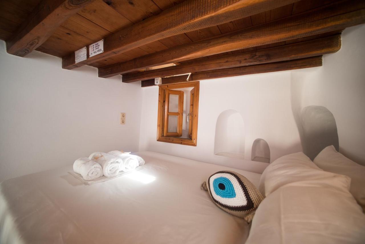 Bright & Relaxing Loft With Attic Room In The Heart Of Mykonos City Mykonos Town Экстерьер фото
