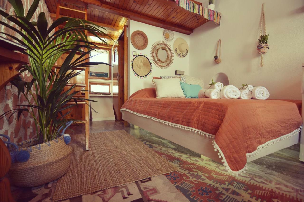Bright & Relaxing Loft With Attic Room In The Heart Of Mykonos City Mykonos Town Экстерьер фото