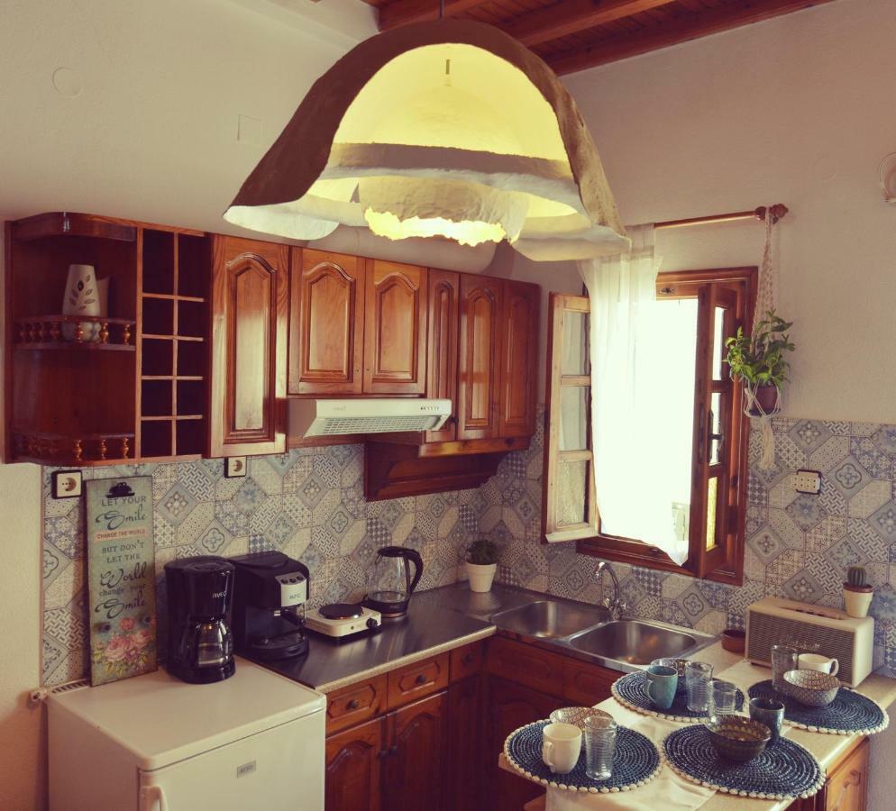 Bright & Relaxing Loft With Attic Room In The Heart Of Mykonos City Mykonos Town Экстерьер фото